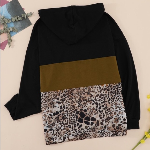 Leopard Colorblock Combo Hoodie - Picture 4 of 8